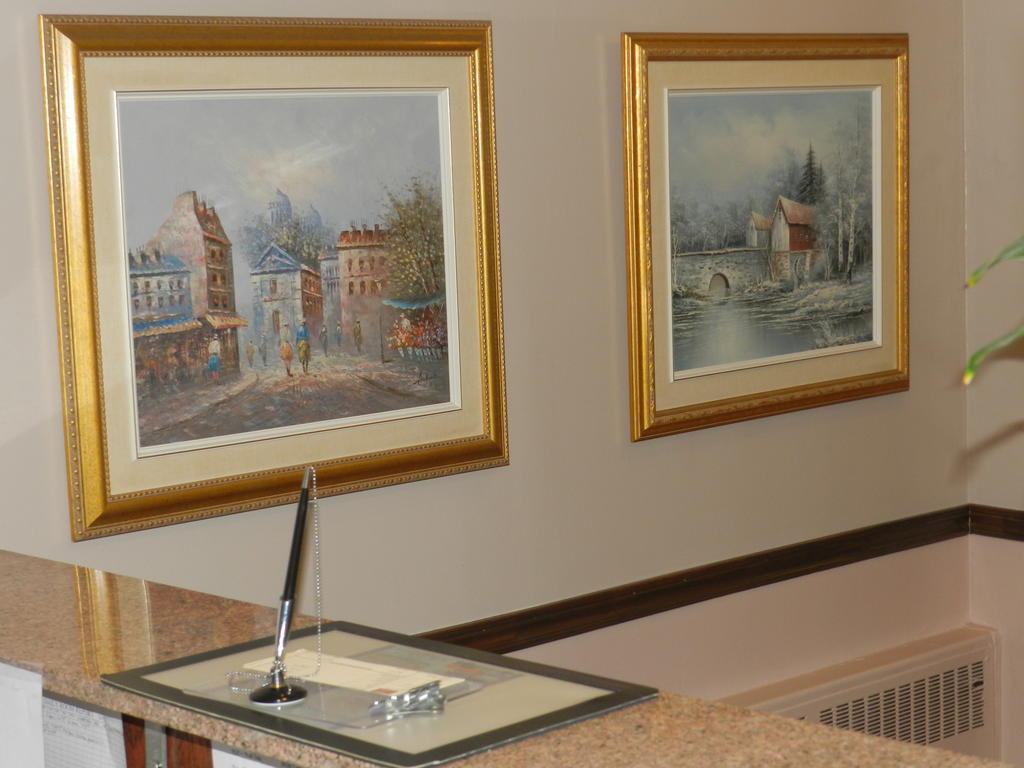 L'Auberge De L'Aeroport Inn Dorval Ngoại thất bức ảnh